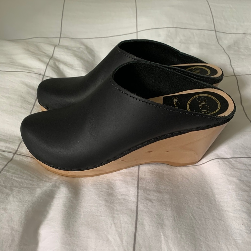 No. 6 New School Clog